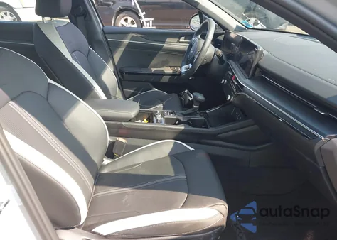 2025 Kia K5 Gt-Line z USA, uszkodzony, nr VIN KNAG64J74S5331229